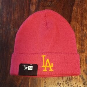 New Era Womens MLB LA Dodgers Beanie.